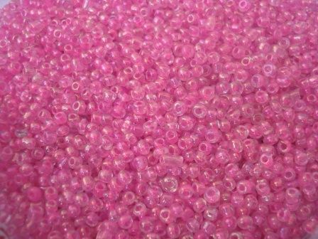 Бисер китайский мелкий прозрачный радужный окрашенный внутри розовый 1,5-2мм (код 3RP17) 25г 3RP17 фото