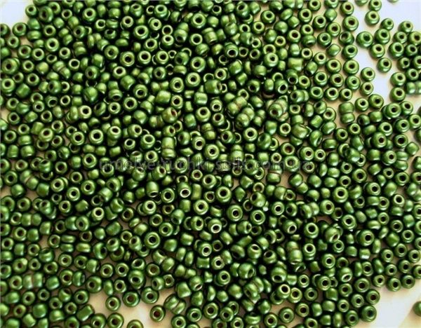 Бисер китайский мелкий непрозрачный матовый оливково-зелёный 1,6-2,2мм (код 3MG55) 25г 3MG55 фото